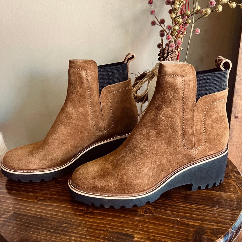 Dolce Vita Tan Suede Chelsea Wedge Lug Boots